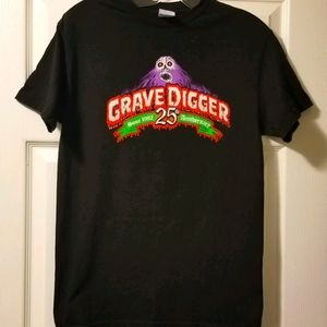 Vintage GRAVE DIGGER tshirt